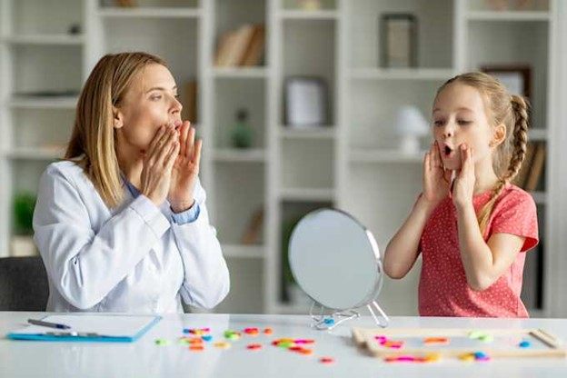 چرا مراجعه زود هنگام به متخصص ارتودنسی می تواند تفاوت بزرگی ایجاد کند؟